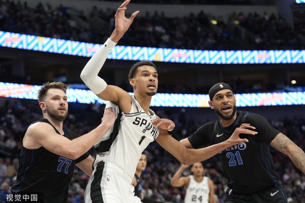 纳斯与波尔 纳斯与波尔