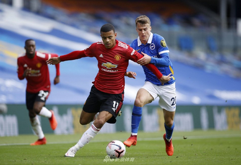 战术革新不 战术革新不